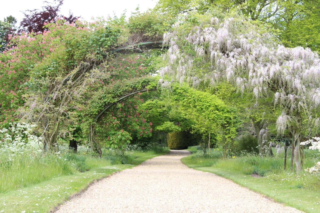 Chippenham Park Garden Rooms Kültér fotó